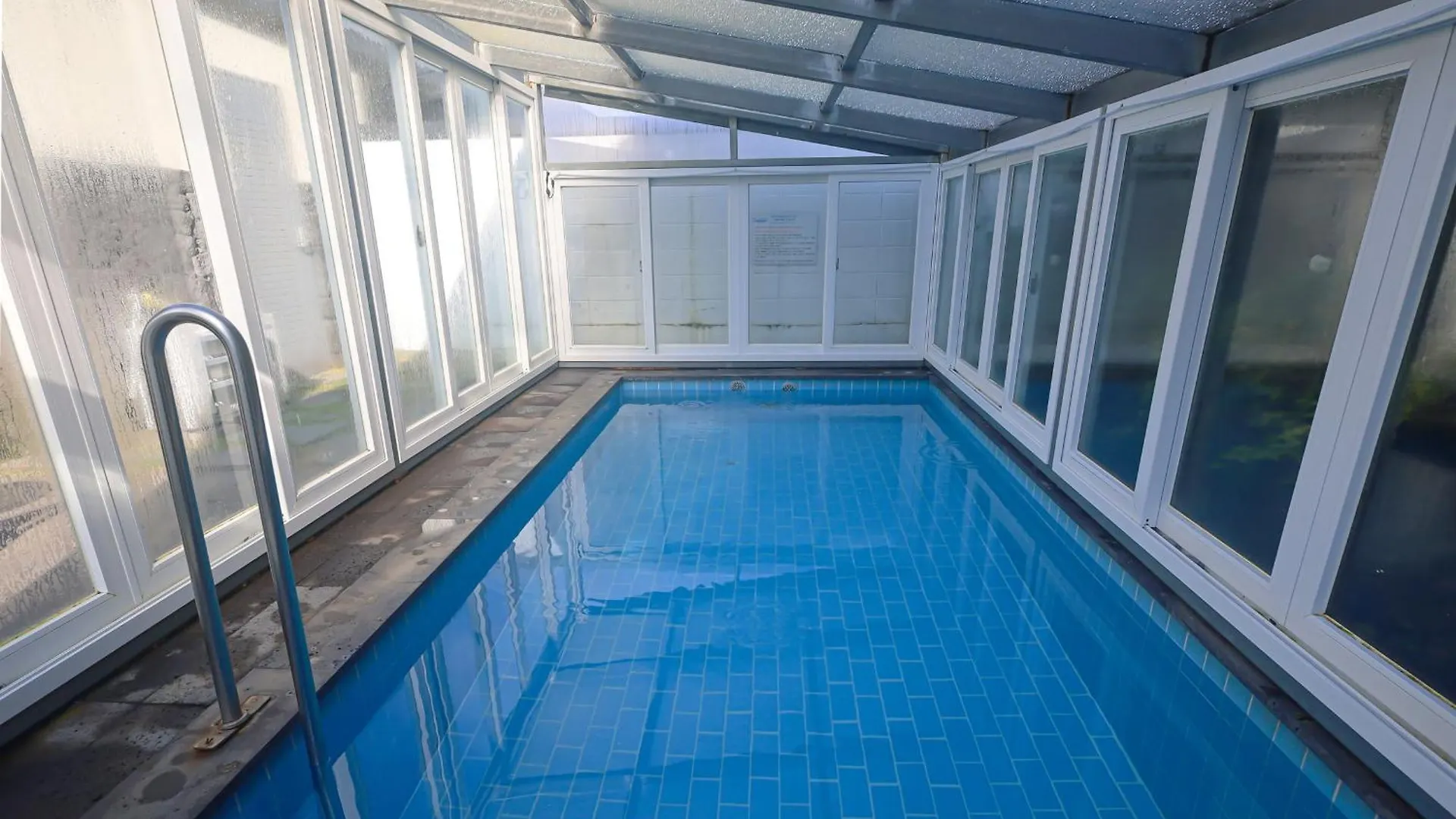 Pool And Villa Sorang Jeju 3*,  Corea del Sur
