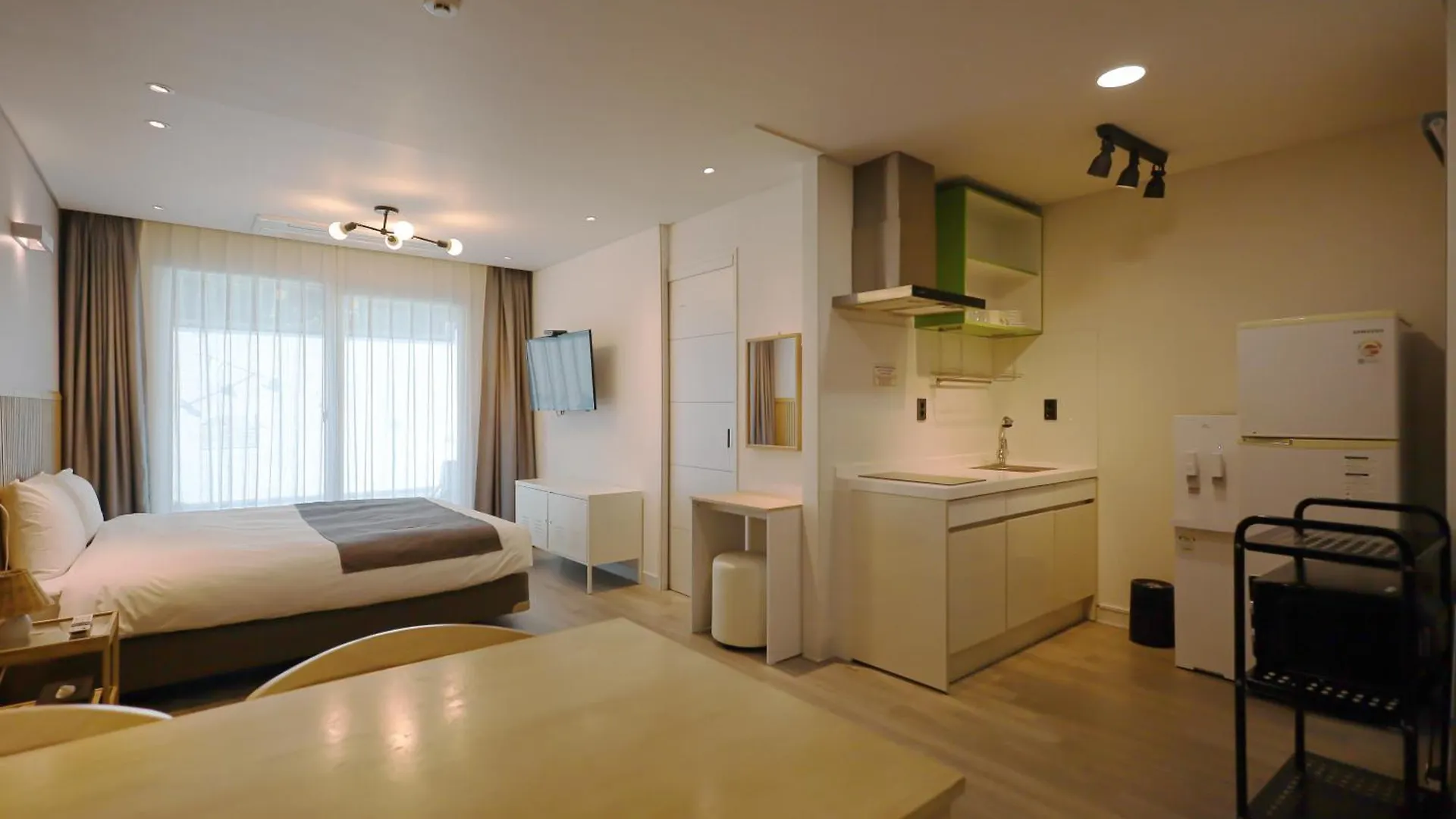 Resort Pool And Villa Sorang Jeju